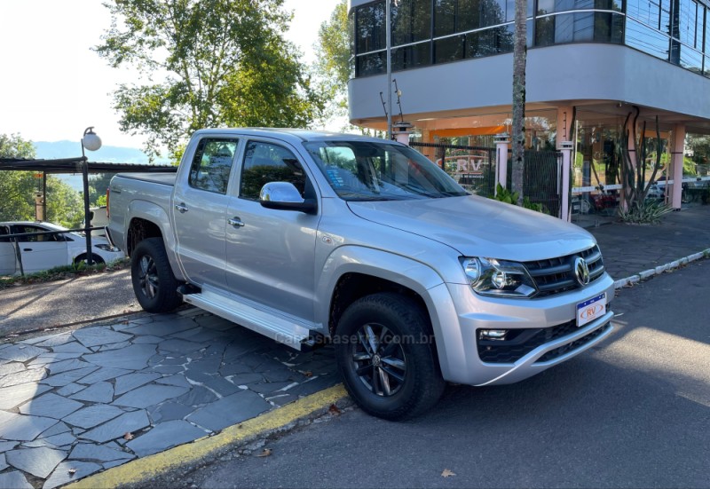 AMAROK 2.0 4X4 CD 16V TURBO INTERCOOLER DIESEL 4P MANUAL - 2019 - CARLOS BARBOSA