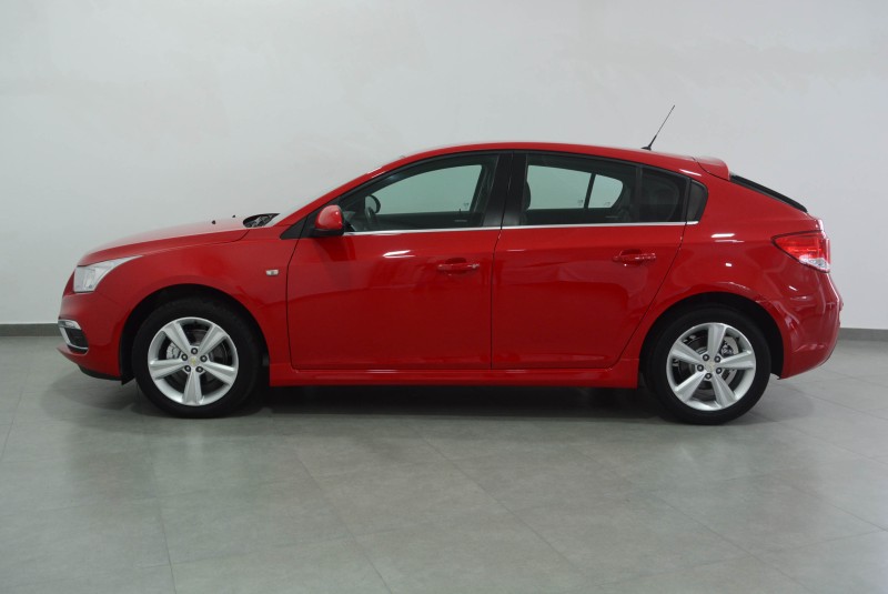 CRUZE 1.8 LT SPORT6 16V FLEX 4P AUTOMÁTICO - 2016 - FARROUPILHA