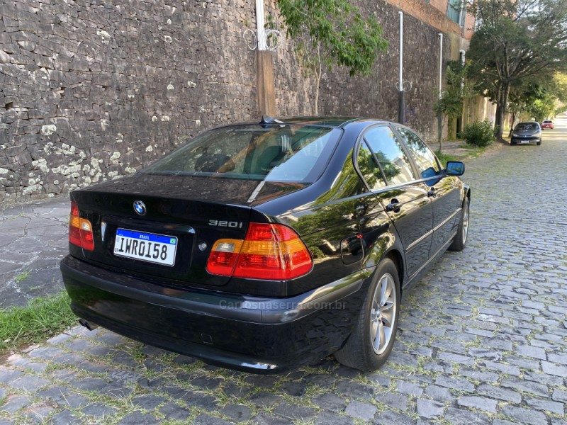 320I 3.2 24V GASOLINA 4P AUTOMÁTICO - 2004 - CAXIAS DO SUL