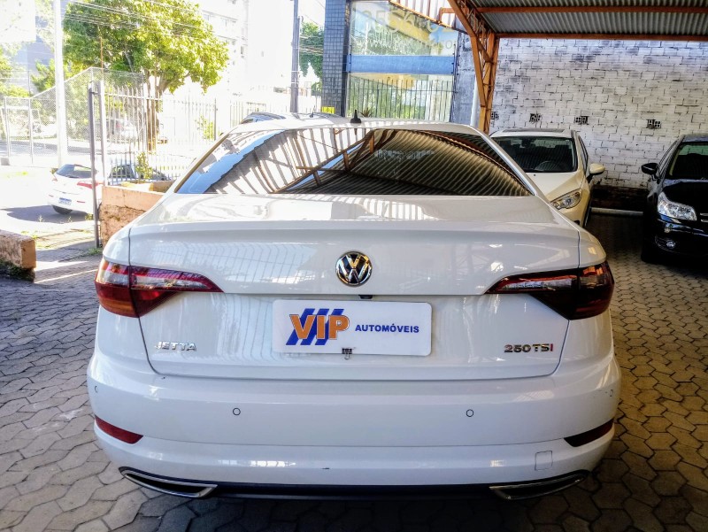 JETTA 1.4 R-LINE 250 16V TSI FLEX 4P AUTOMÁTICO - 2018 - NOVO HAMBURGO