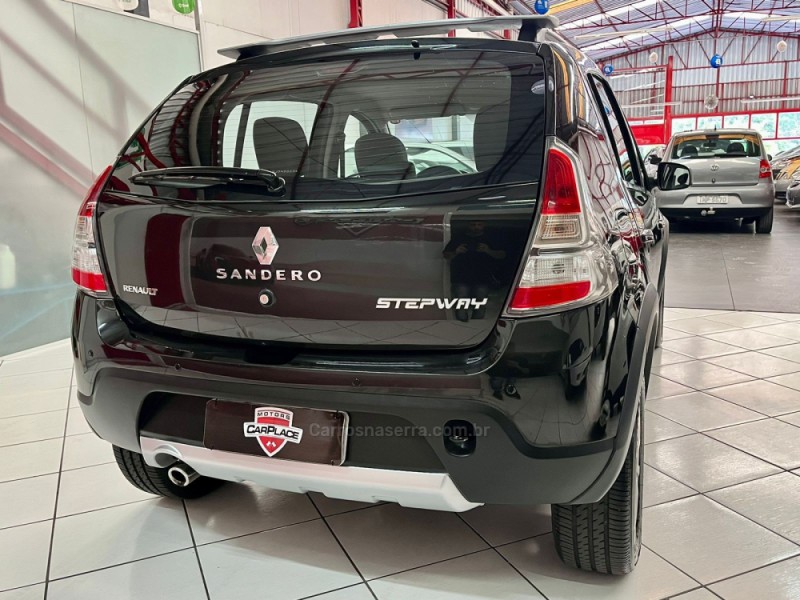 SANDERO 1.6 STEPWAY 8V FLEX 4P MANUAL - 2014 - NOVO HAMBURGO