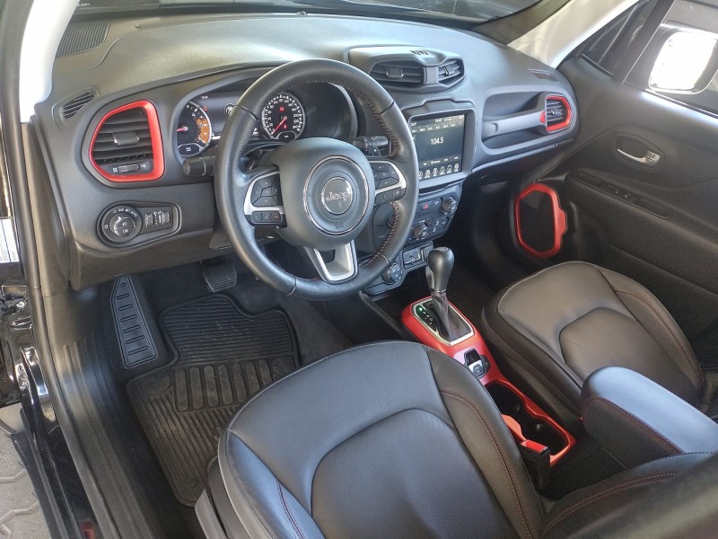 RENEGADE 2.0 16V TURBO DIESEL TRAILHAWK 4P 4X4 AUTOMÁTICO - 2019 - FARROUPILHA