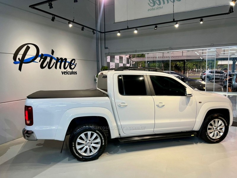 AMAROK 2.0 HIGHLINE 4X4 CD 16V TURBO INTERCOOLER DIESEL 4P AUTOMÁTICO - 2014 - ESTâNCIA VELHA