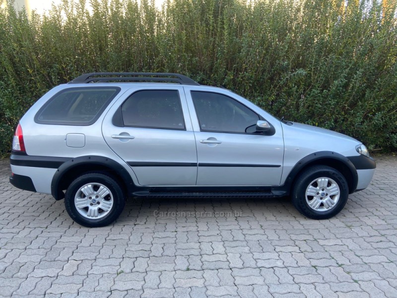 PALIO 1.8 MPI ADVENTURE WEEKEND 8V GASOLINA 4P MANUAL - 2005 - CAXIAS DO SUL