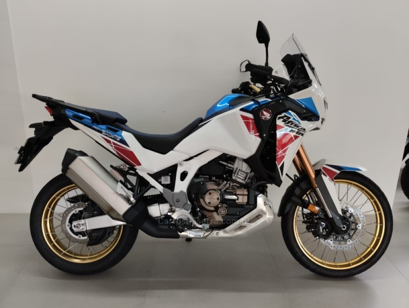 crf 1100l africa twin adventure sports dct  2023 caxias do sul