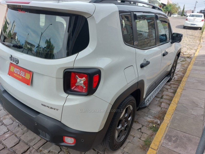 RENEGADE 1.8 16V FLEX SPORT 4P MANUAL - 2017 - FARROUPILHA