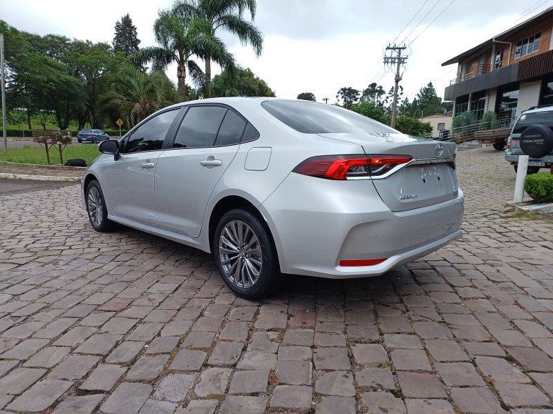 COROLLA 2.0 XEI 16V FLEX 4P AUTOMÁTICO - 2024 - FLORES DA CUNHA