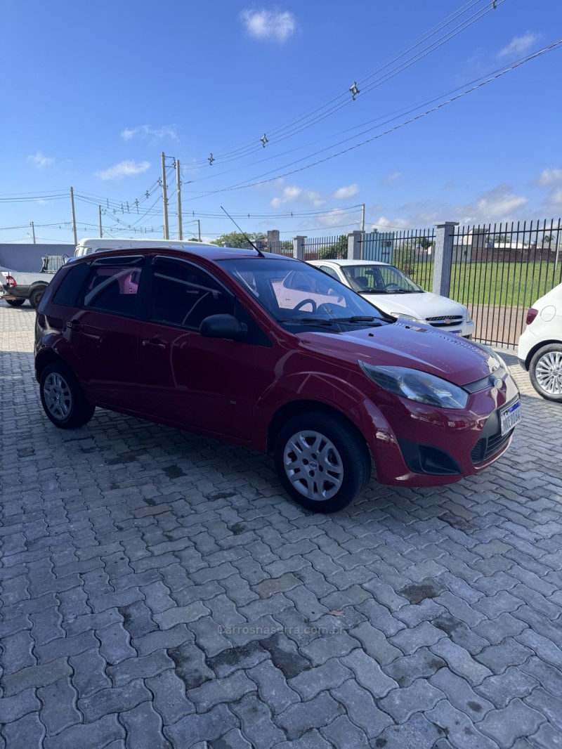 FIESTA 1.0 ROCAM 8V FLEX 4P MANUAL - 2014 - PORTãO