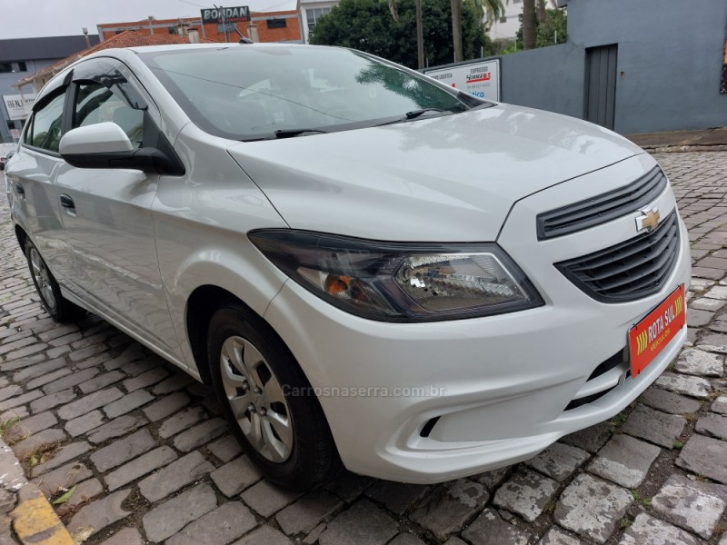 ONIX 1.0 JOY BLACK 8V FLEX 4P MANUAL - 2019 - FARROUPILHA