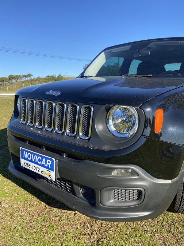 RENEGADE 1.8 16V FLEX 4P AUTOMÁTICO - 2016 - FARROUPILHA