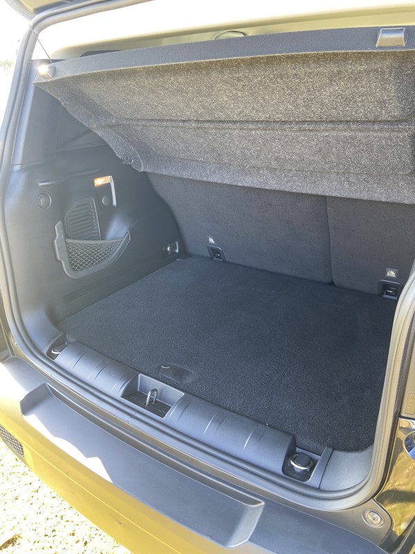RENEGADE 1.8 16V FLEX 4P AUTOMÁTICO - 2016 - FARROUPILHA