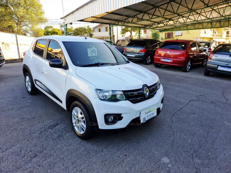 KWID 1.0 12V SCE FLEX INTENSE MANUAL - 2019 - BENTO GONçALVES