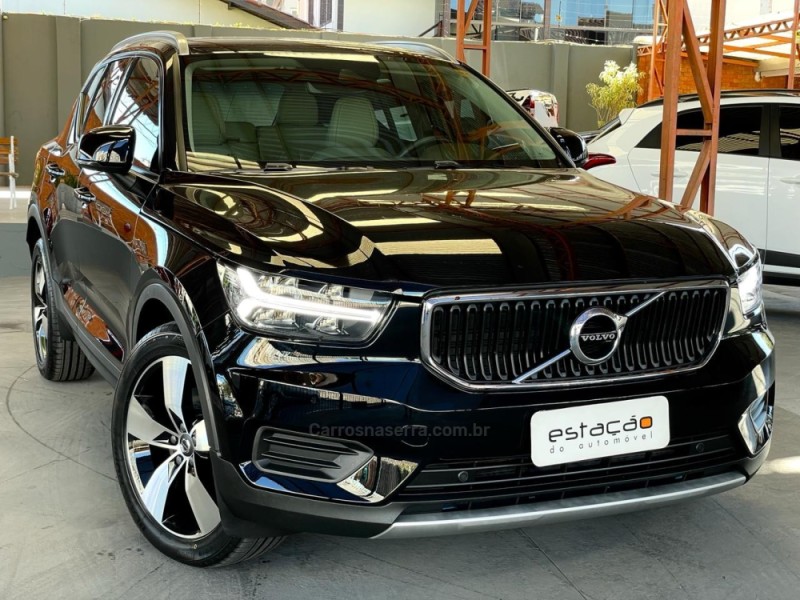 XC 40 2.0 T5 GASOLINA MOMENTUM AWD GEARTRONIC - 2019 - NOVO HAMBURGO