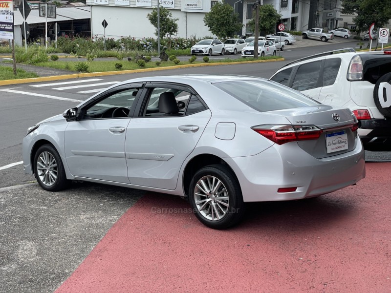 COROLLA 1.8 GLI 16V FLEX 4P AUTOMÁTICO - 2019 - FARROUPILHA