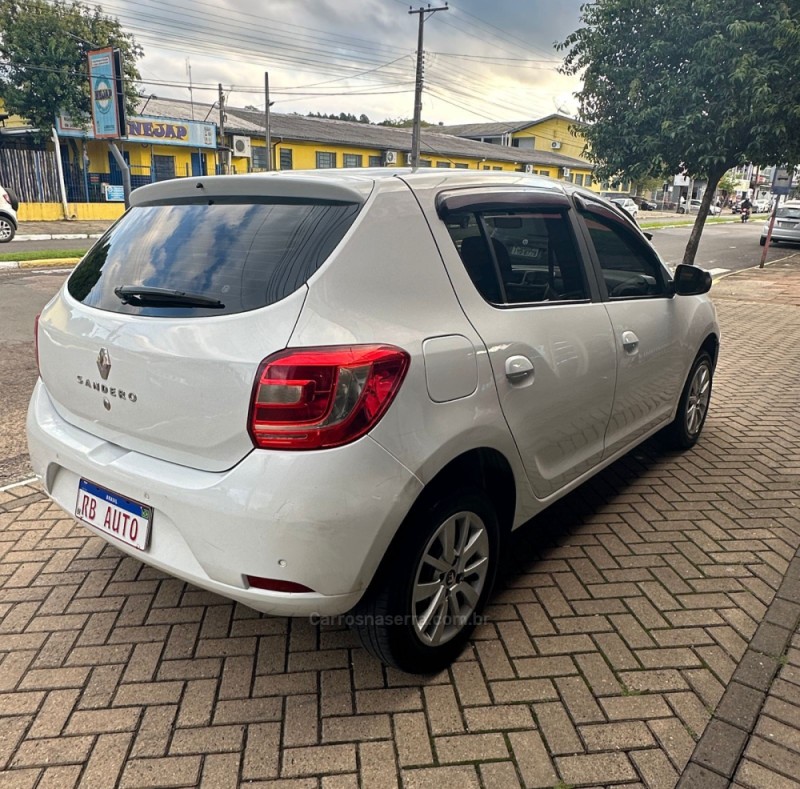 SANDERO 1.0 EXPRESSION 12V FLEX 4P MANUAL - 2018 - PAROBé