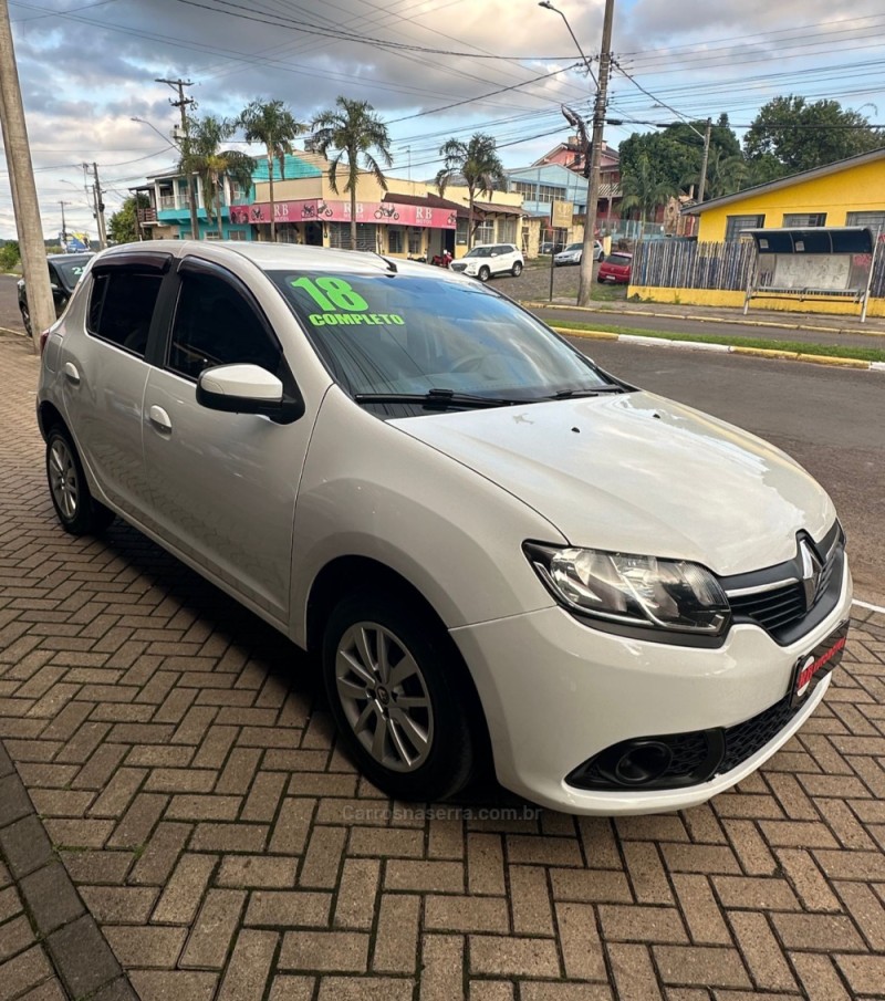 SANDERO 1.0 EXPRESSION 12V FLEX 4P MANUAL - 2018 - PAROBé