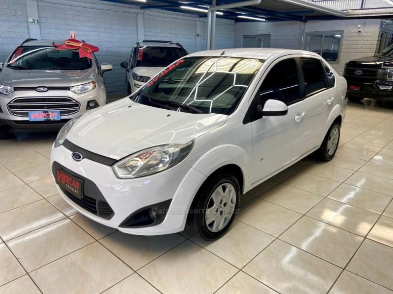 fiesta 1.6 rocam se sedan 8v flex 4p manual 2013 estancia velha
