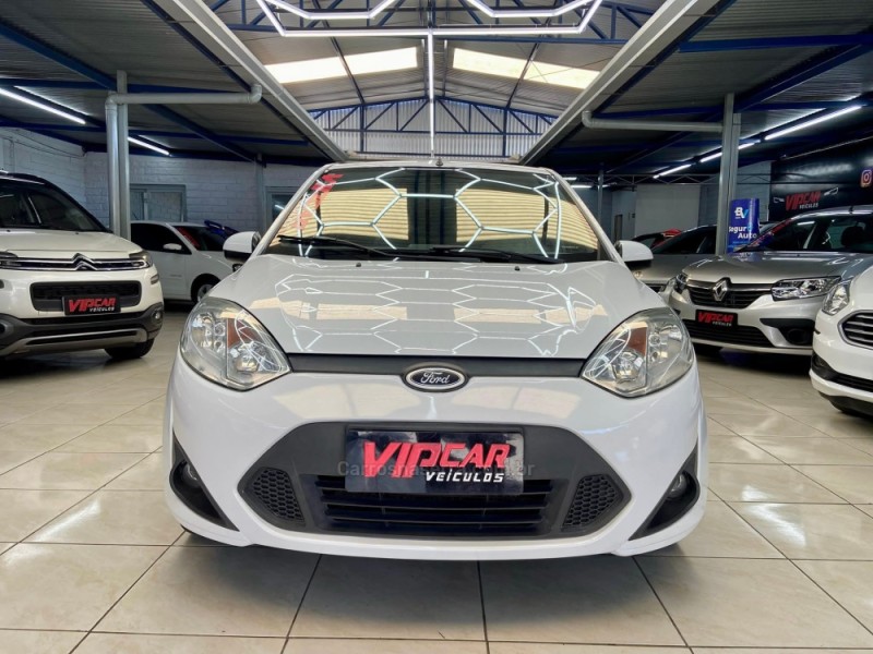 FIESTA 1.6 ROCAM SE SEDAN 8V FLEX 4P MANUAL - 2013 - ESTâNCIA VELHA