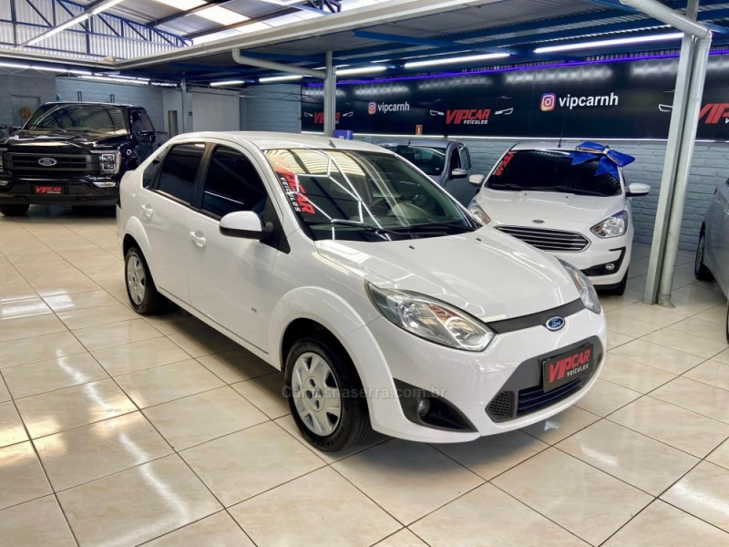 FIESTA 1.6 ROCAM SE SEDAN 8V FLEX 4P MANUAL - 2013 - ESTâNCIA VELHA