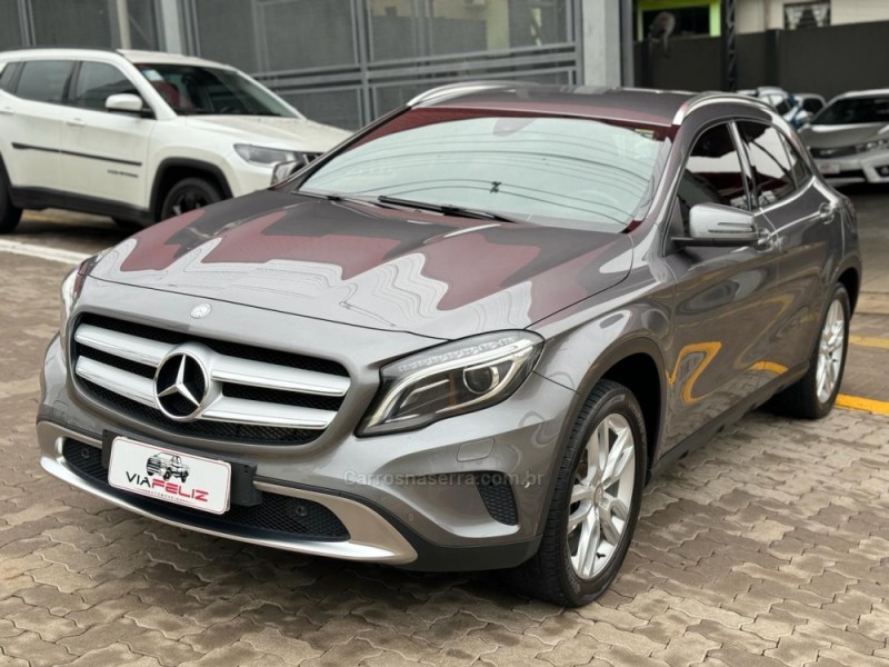 GLA 200 1.6 CGI ADVANCE 16V TURBO GASOLINA 4P AUTOMÁTICO - 2016 - FELIZ