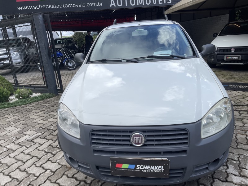 STRADA 1.4 MPI TREKKING CS 8V FLEX 2P MANUAL - 2013 - NOVA PETRóPOLIS