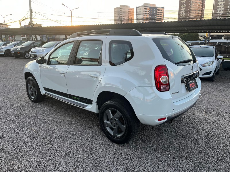 DUSTER 2.0 TECH ROAD II 4X2 16V FLEX 4P MANUAL - 2015 - CAXIAS DO SUL