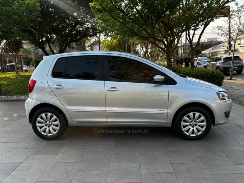 FOX 1.0 ITREND 8V FLEX 4P MANUAL - 2014 - BENTO GONçALVES