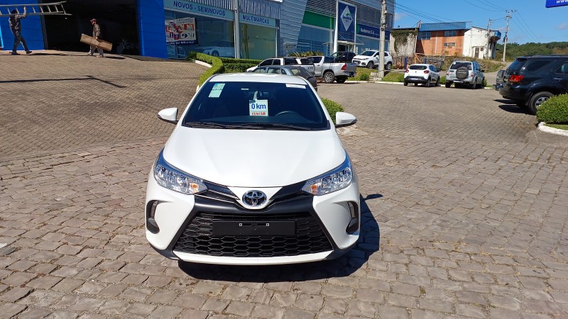 YARIS 1.5 XL 16V FLEX 4P AUTOMATÍCO - 2025 - FLORES DA CUNHA