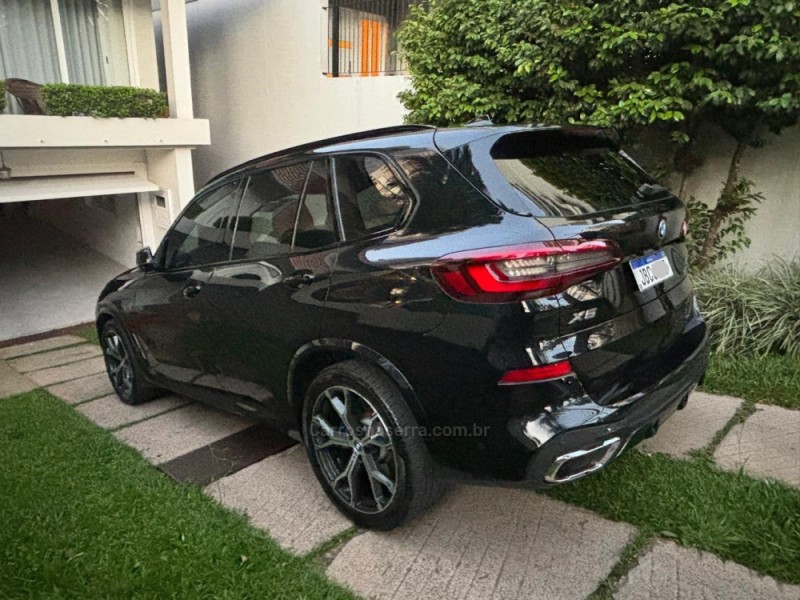 X5 3.0 4X4 45E M SPORT 4P HÍBRIDO AUTOMÁTICO - 2022 - FARROUPILHA