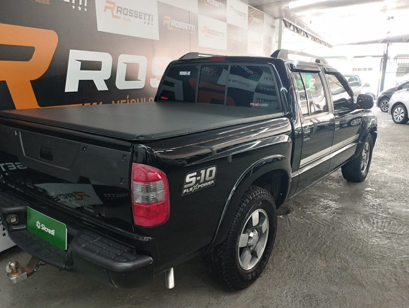 S10 2.4 MPFI EXECUTIVE 4X2 CD 8V FLEX 4P MANUAL - 2011 - CAXIAS DO SUL