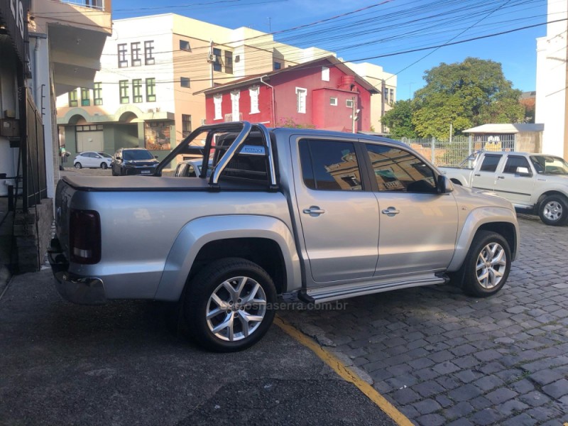 AMAROK 2.0 HIGHLINE 4X4 CD 16V TURBO INTERCOOLER DIESEL 4P AUTOMÁTICO - 2019 - GARIBALDI