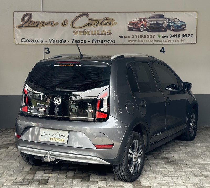 UP 1.0 TSI CROSS 12V FLEX 4P MANUAL - 2018 - CAXIAS DO SUL