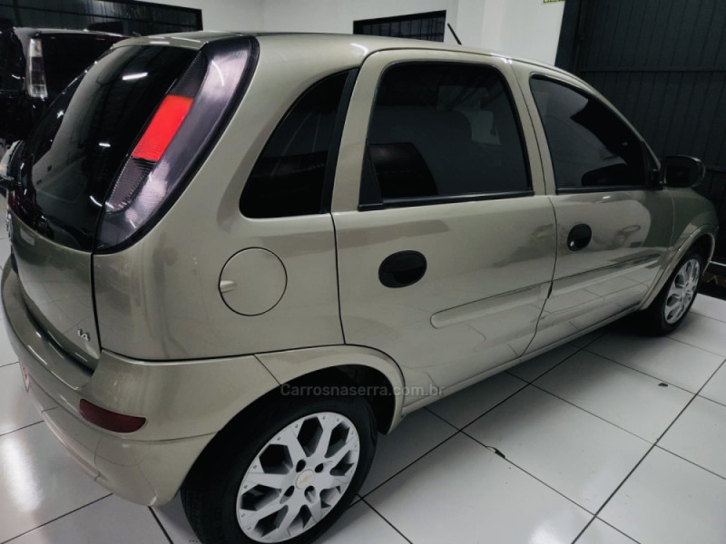 CORSA 1.4 MPFI MAXX 8V FLEX 4P MANUAL - 2011 - CAMPO BOM