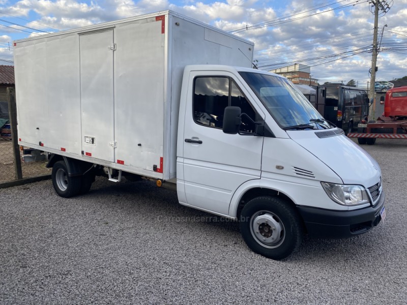 SPRINTER 2.2 CHASSI 413 CDI RODADO DUPLO DIESEL 3P MANUAL - 2011 - CAXIAS DO SUL