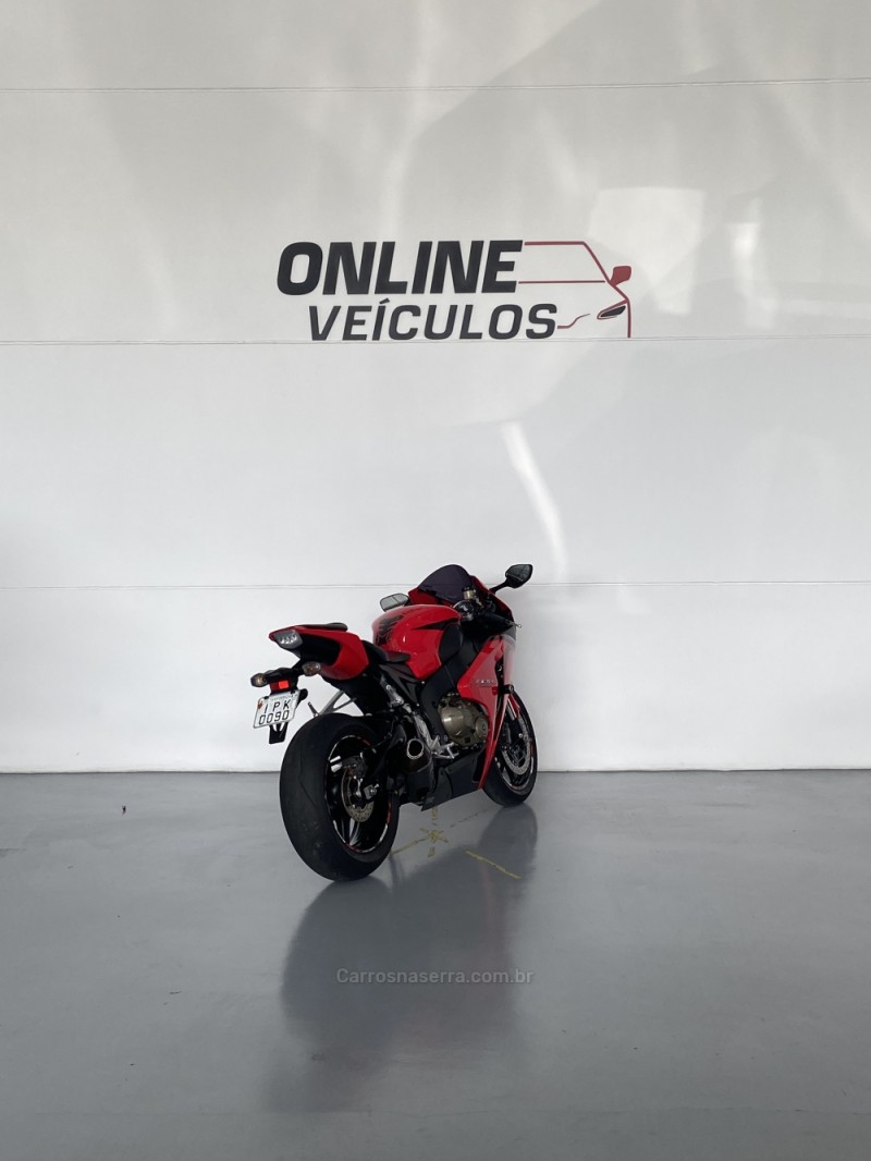 CBR 1000RR FIREBLADE - 2008 - FARROUPILHA