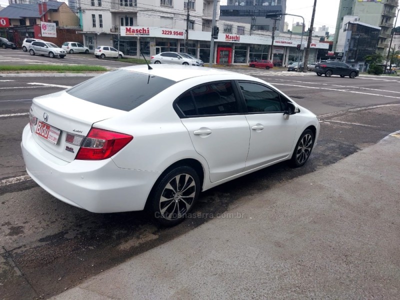 CIVIC 2.0 LXR 16V FLEX 4P AUTOMÁTICO - 2016 - CAXIAS DO SUL