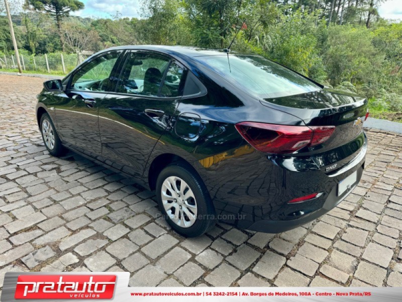 ONIX 1.0 SEDAN PLUS LT 12V FLEX 4P MANUAL - 2023 - NOVA PRATA