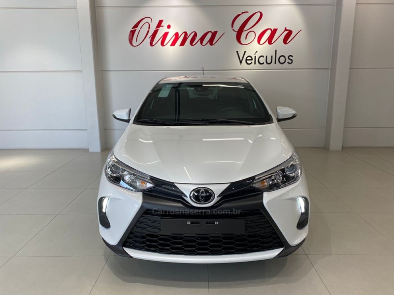 YARIS 1.5 XS 16V FLEX 4P AUTOMÁTICO - 2025 - FLORES DA CUNHA