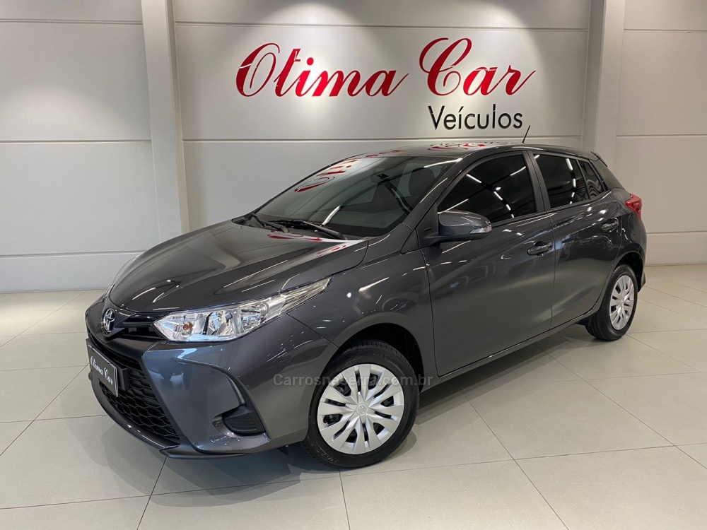 TOYOTA YARIS 2024 2025 Cinza R 101 900 00 tima Car toyota-yaris-2024-2025-cinza-r-101-900-00-tima-car