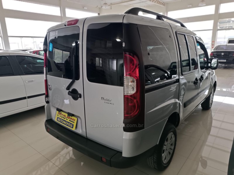 DOBLÓ 1.8 MPI ESSENCE 16V FLEX 7P MANUAL - 2014 - NOVA PETRóPOLIS