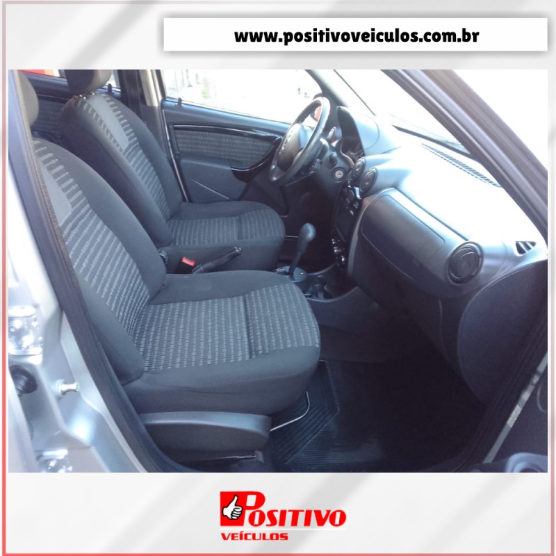 SANDERO 1.6 PRIVILÉGE 16V FLEX 4P AUTOMÁTICO - 2014 - CAXIAS DO SUL