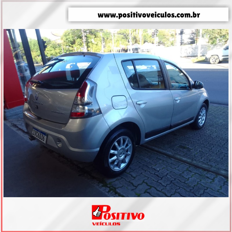 SANDERO 1.6 PRIVILÉGE 16V FLEX 4P AUTOMÁTICO - 2014 - CAXIAS DO SUL