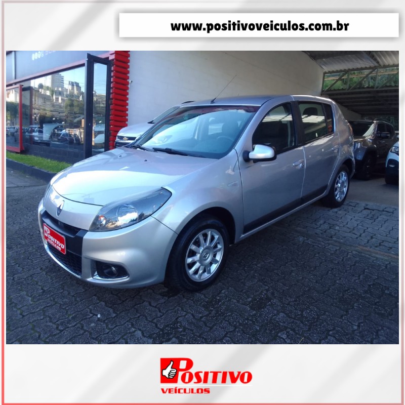 SANDERO 1.6 PRIVILÉGE 16V FLEX 4P AUTOMÁTICO - 2014 - CAXIAS DO SUL