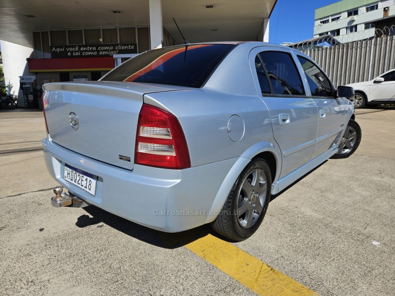 ASTRA 2.0 MPFI COMFORT SEDAN 8V FLEX 4P MANUAL - 2006 - CAXIAS DO SUL