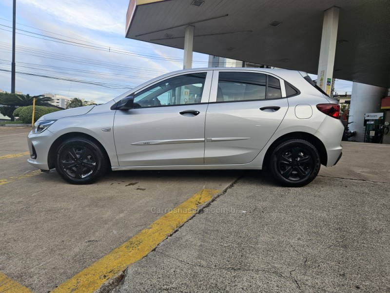 ONIX 1.0 LT 12V FLEX 4P MANUAL - 2020 - CAXIAS DO SUL