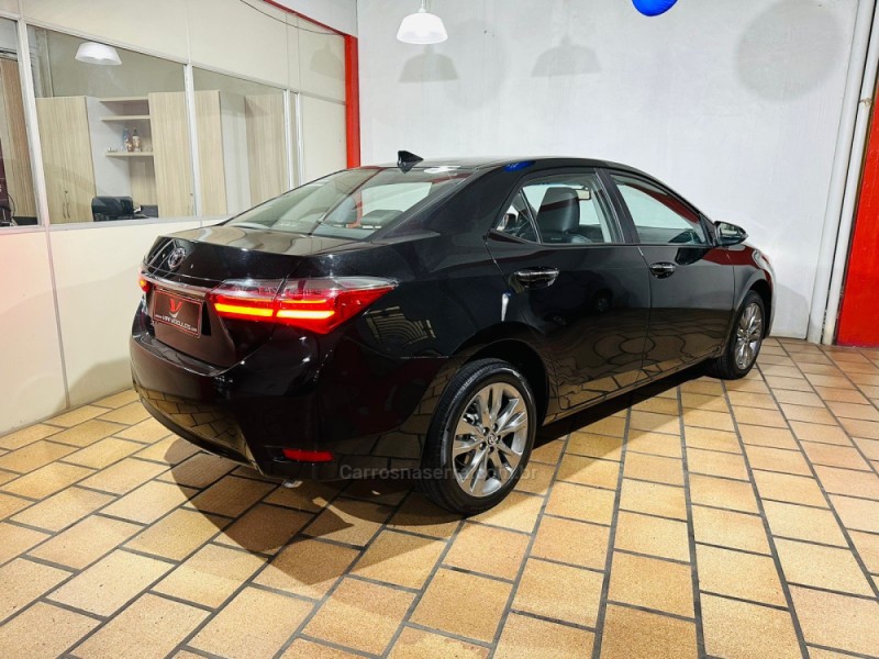 COROLLA 2.0 XEI 16V FLEX 4P AUTOMÁTICO - 2019 - CAXIAS DO SUL