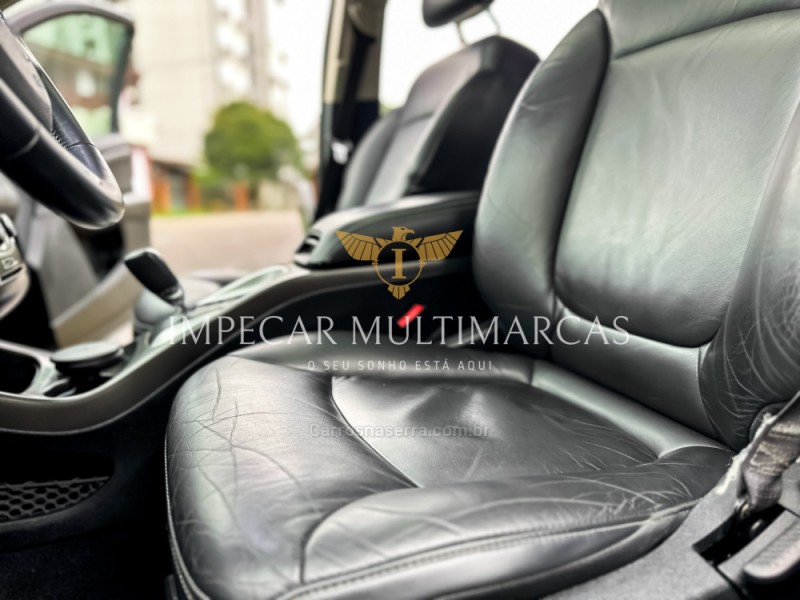 JOURNEY 3.6 RT V6 GASOLINA 4P AUTOMÁTICO - 2015 - NOVO HAMBURGO