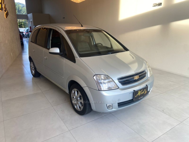 MERIVA 1.8 MPFI PREMIUM 8V FLEX 4P AUTOMATIZADO - 2011 - CANELA