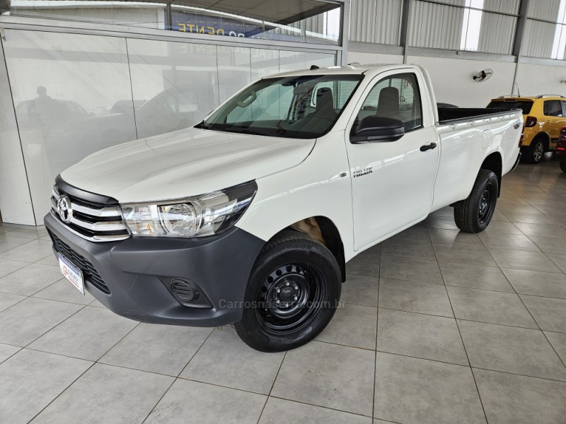 HILUX 2.8 4X4 CS 16V TURBO DIESEL 2P MANUAL - 2018 - TAPEJARA