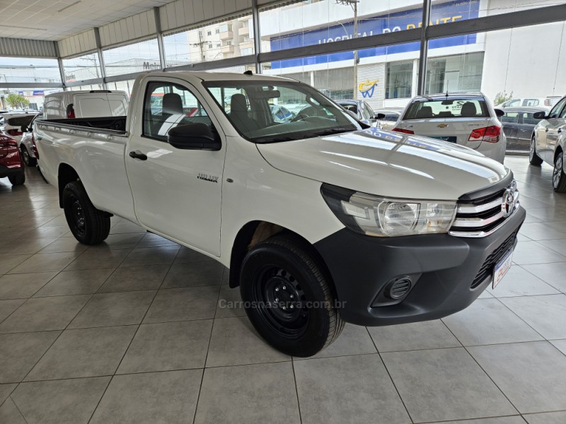 HILUX 2.8 4X4 CS 16V TURBO DIESEL 2P MANUAL - 2018 - TAPEJARA